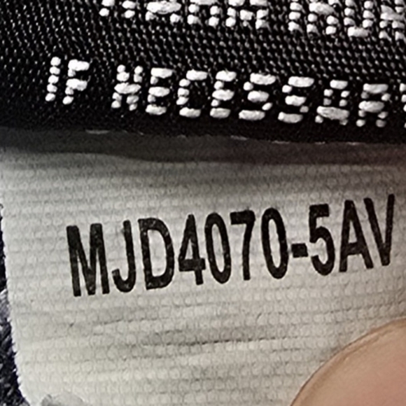 Myth Of Jade Capri Mid-rise Rolled Hem Distressed Women's Jeans Size 10 - Picture 6 of 12